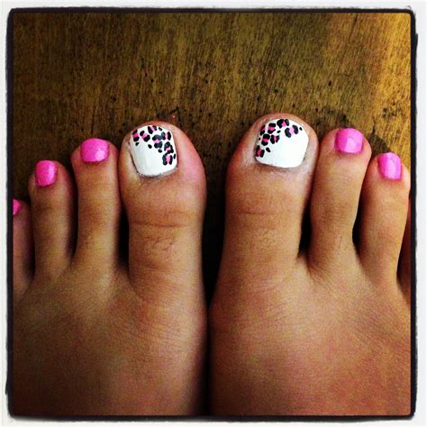 Pin by Cassie Benbrook on My Nail Art! | Pink toe nails, Toe nails, Toe