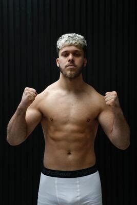 liam thomas mma fighter page tapology