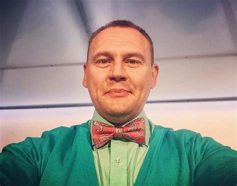 Экс-участник "Дома-2" Степан Меньщиков сообщил о расставании с женой ...