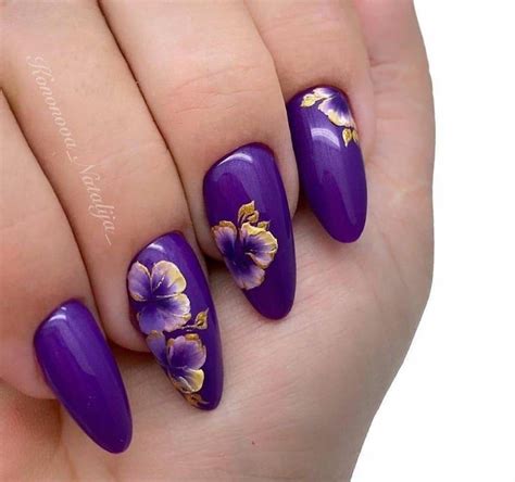 Pin by Mó Ru on nails | Purple nail art, Lavender nails, Purple nails