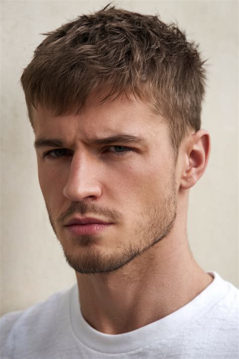 stylish fringe haircut   ideas  men  curly wavy short