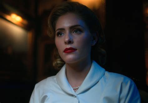 Geek Vibes Interview With Umbrella Academy's Jordan Claire Robbins