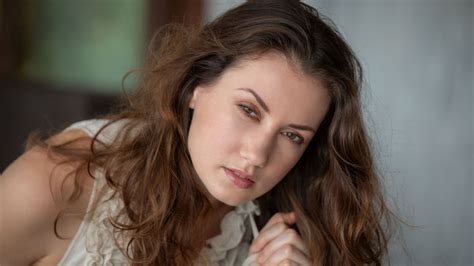 Mikaela McKenna. Обои для рабочего стола. 1920x1080