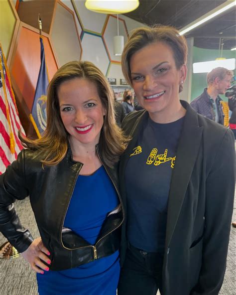 Bethany James (@thebethanyjames) • Instagram photos and videos