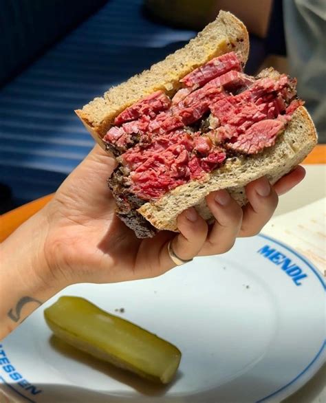 Mendl Delicatessen Brings the Tastes of New York Home — GOOD FOOD MEXICO