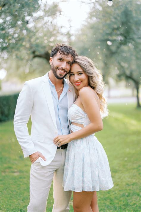 After Meeting and Then Getting Engaged in Italy, Vicky Justiz and