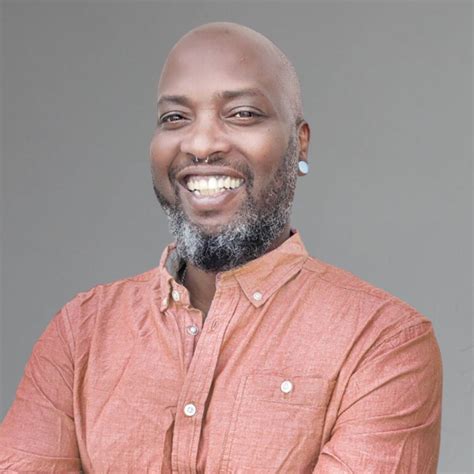Interview: Build strong customer relationships in B2B - Presales & B2B