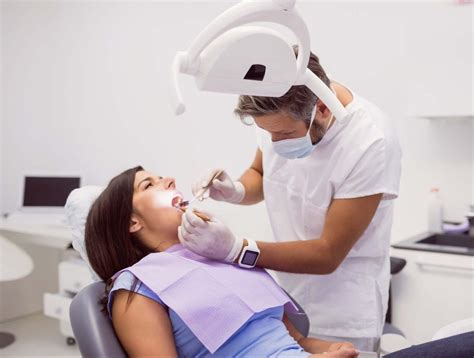 Контролен профилактичен преглед - Arrisio Dental | Професионален ...