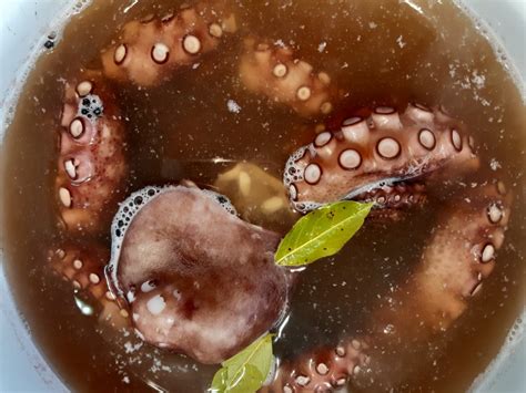 Базовый рецепт приготовления осьминога - Вкусные заметки