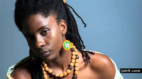 Jah9 Releases ‘Note to Self (Okay)’ With A Verse From Chronixx - McKoysNews