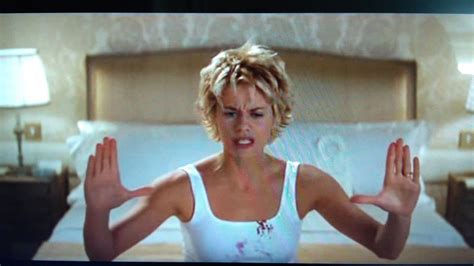 Meg Ryan - French Kiss | Meg ryan short hair, Meg ryan hairstyles, Meg