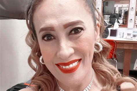 ai ai delas alas  shes moving  abs cbn entertainment
