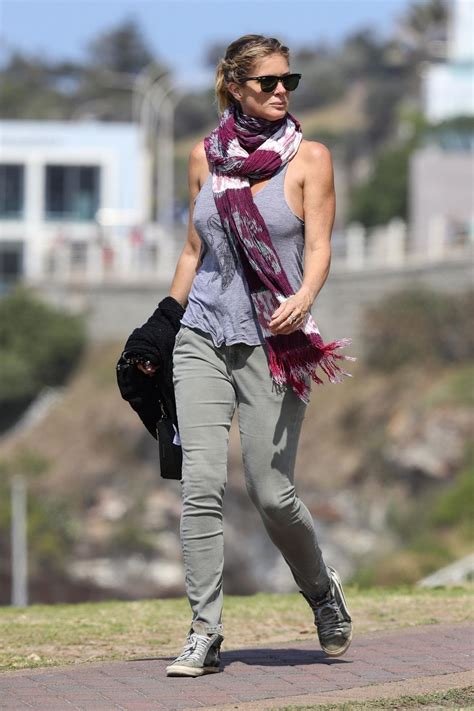 RACHEL HUNTER Out at Bondi Beach in Sydney 09/20/2017 – HawtCelebs