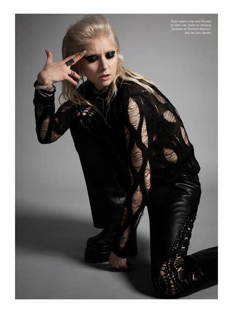 Taylor Momsen Fan Art
