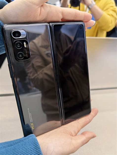Xiaomi презентовала складной смартфон Mi Mix Fold - MegaObzor