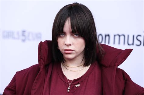 Billie Eilish: ‘Naar porno kijken als 11-jarig kind heeft mijn brein