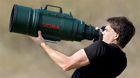 What is a Telephoto Lens? How to Get the Photos You Want