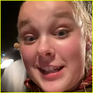 JoJo Siwa Shares Behind-the-Scenes Video of ‘Masked Singer ...