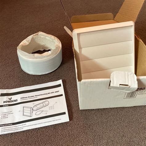 howdens mm cooker hood ducting kit   tendring