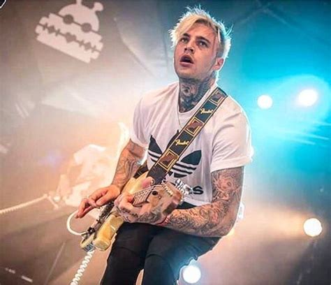 Pin by ĸнandyѕ м 🖤 on ⱮƇIƉ | Highly suspect johnny stevens, All about ...
