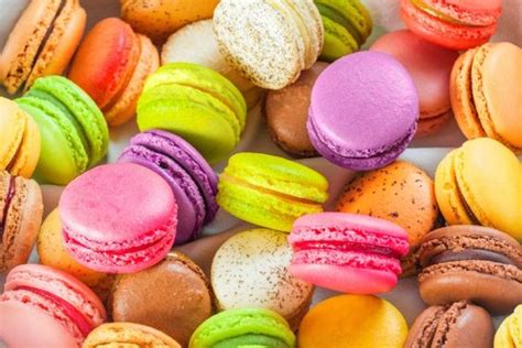 Макаруни на замовлення в Києві - замовити макаруни з доставкою