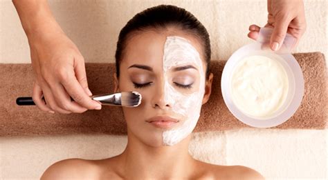 The Essential Steps for a Spa Facial