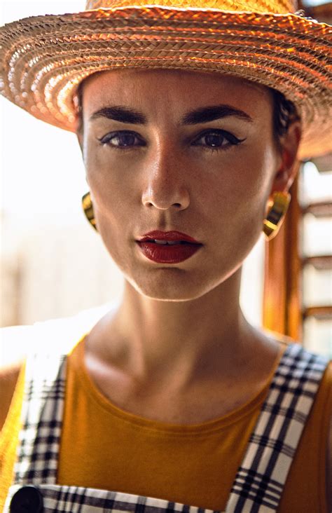 Secrets about Mireia on Behance