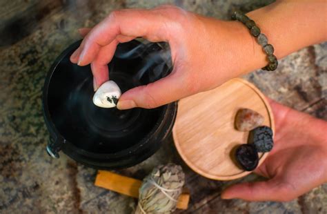 Transformation Crystal Kit | Crystals for New Energy – Glow by Amber