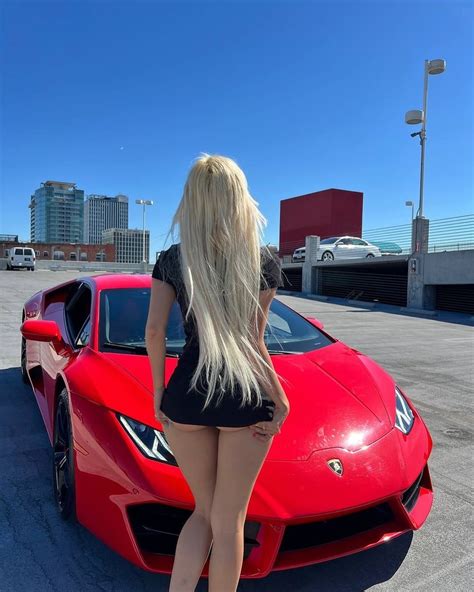 Waifuumia - Waifuumia added a new photo.