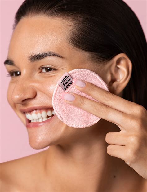 Reusable Cotton Pads - one.two.free!