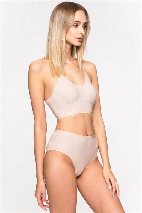 Le Journal Intime – модное белье с эффектом коррекции | 100% LINGERIE