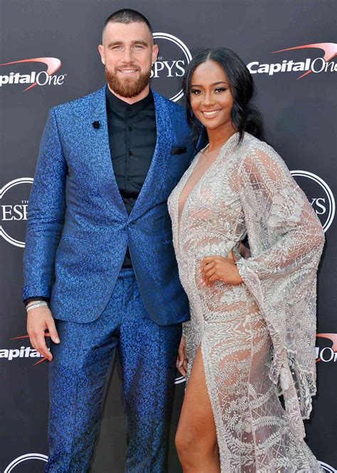 Travis Kelce And Kayla Nicole: A Deep Dive Into Their Relationship