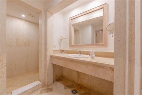 THE GRAND HOTEL SHARM EL SHEIKH $94 ($̶2̶1̶8̶) - Updated 2023 Prices ...
