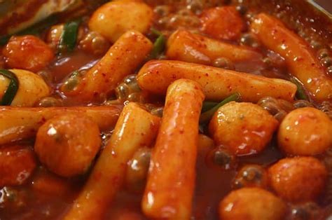 tteokbokki hot  spicy rice cakes recipe  maangchi