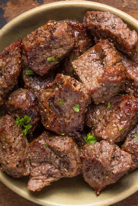 Savory Steak Tips In 5: A Quick Air Fryer Masterclass