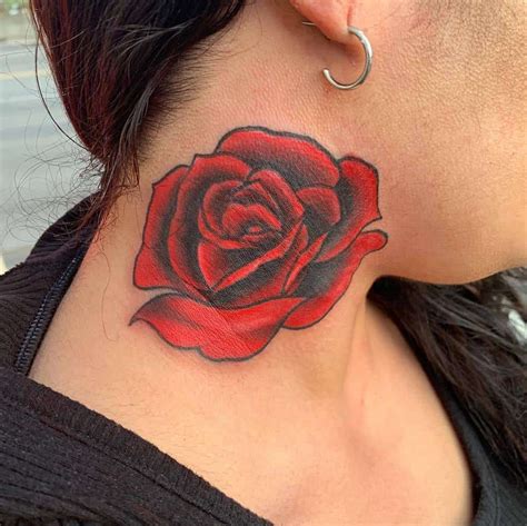 red roses tattoo design