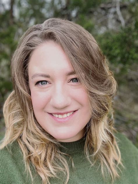 What Therapists Say About Aubrey Keys' Recovery From The Nude Photo Leak Image 10
