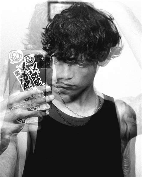 Santi Rezza (@santirezza99) • Instagram photos and videos