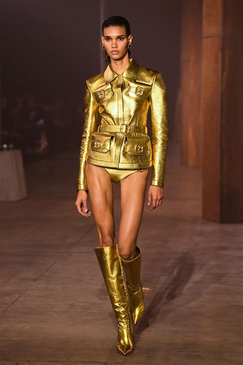 Bally RTW Spring 2023[PHOTOS]
