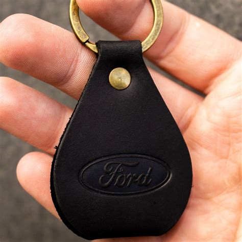 Брелок до ключів Ford