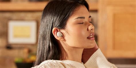 Sony представила флагманские TWS-наушники WF-1000XM4 с активным ...