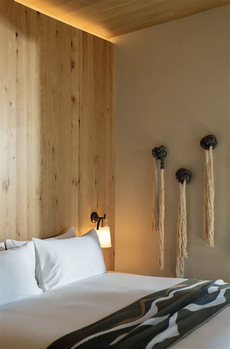 Our Work – Hospitality Art Advisory — Farmboy – International Art Advisory