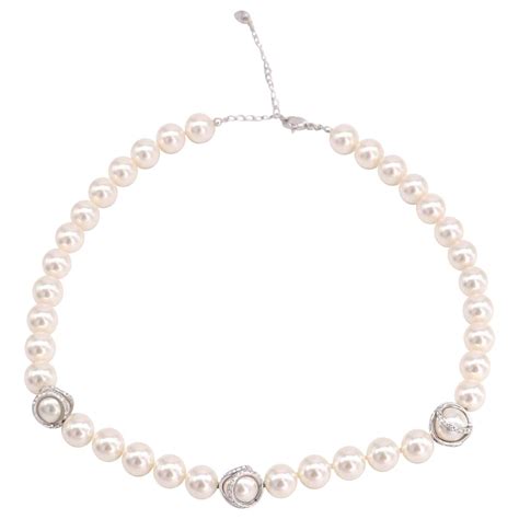 Collier Swarovski Nude All-Around en White Pearl Perle Blanc ref.891631