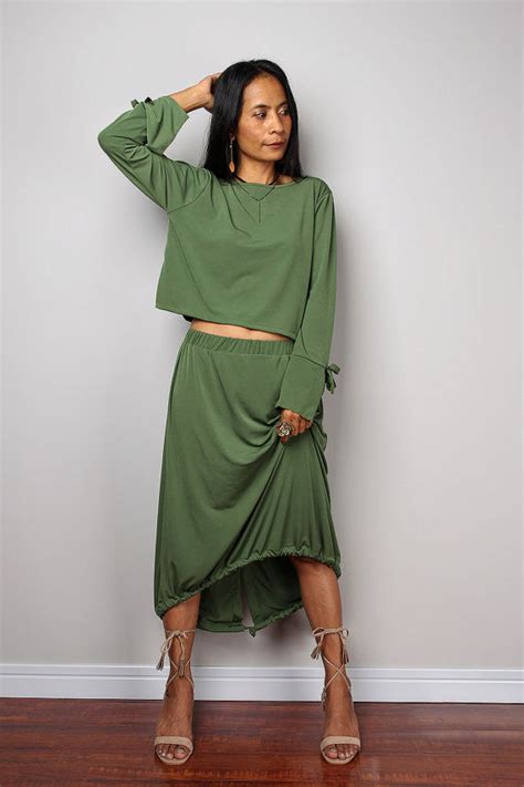 Two piece dress, green skirt and matching top, 2 piece set dress : Str ...