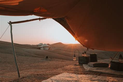 sahara-desert-tour-shutterstock_1737939230-2 - Eternal Arrival