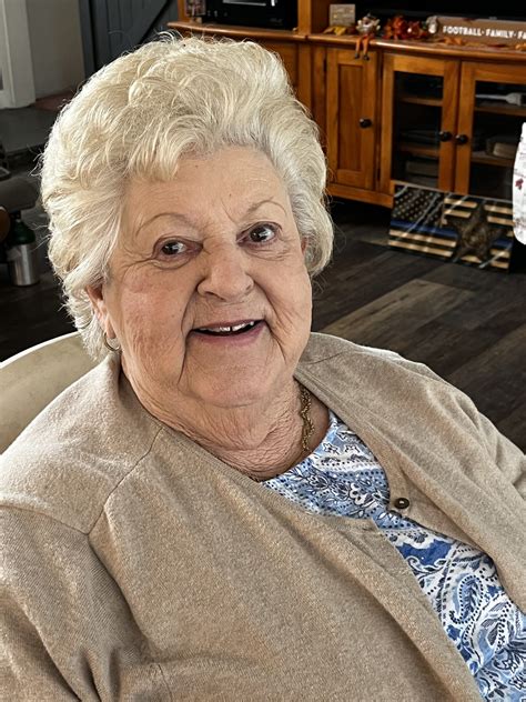 Dorothy F. Cornell - Chas E. Davis Funeral Home