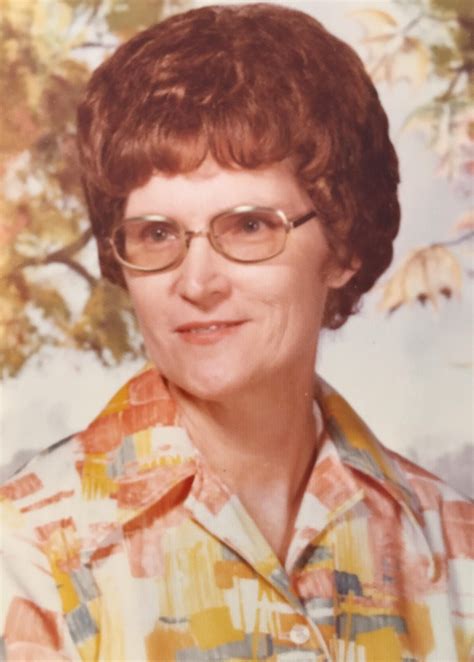 Obituary and Service Information for Billie Smith 28