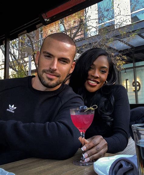We Love Interracial Couples 😍 (@loveinterracials) • Instagram photos