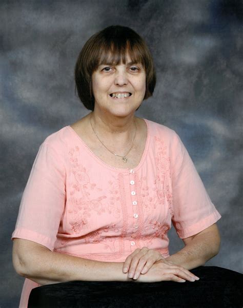 How to plan a memorial at Cresmount funeral home Hamilton 12