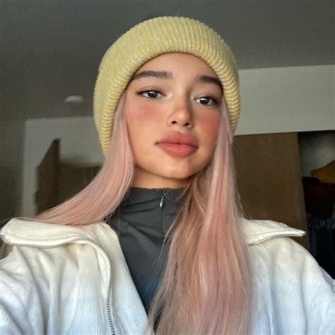 ᵕ̈♡︎ on X | Korean hair color, Festival outfits rave, Hair color and cut